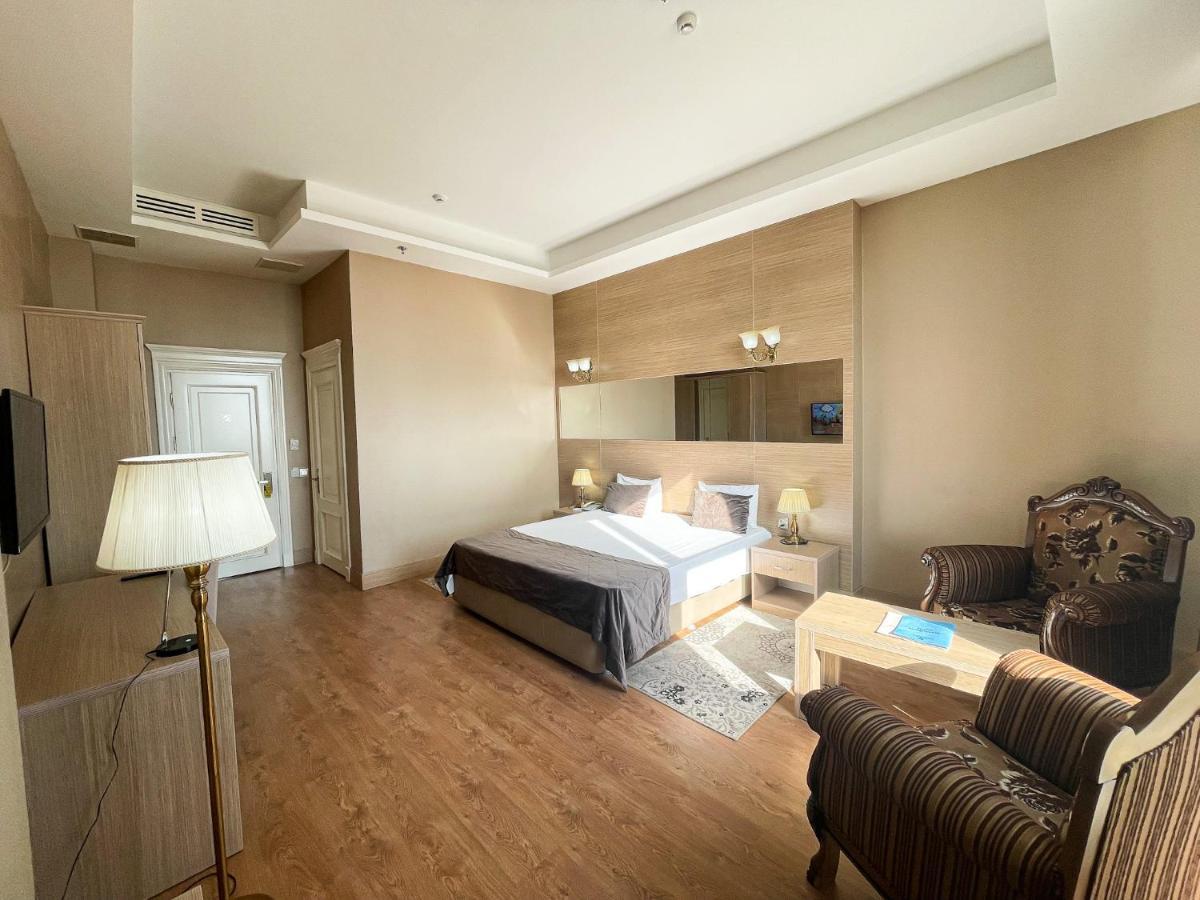 Nobel Hotel Баку Екстериор снимка