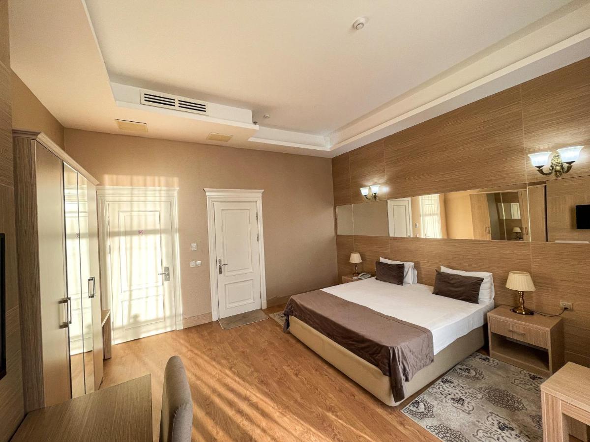 Nobel Hotel Баку Екстериор снимка