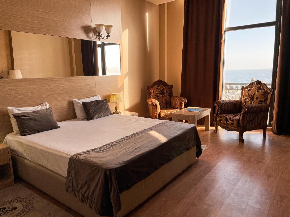 Nobel Hotel Баку Екстериор снимка