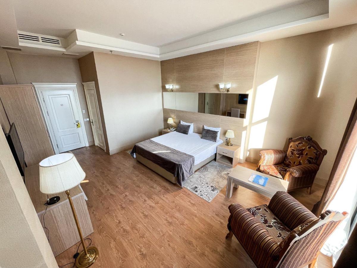 Nobel Hotel Баку Екстериор снимка