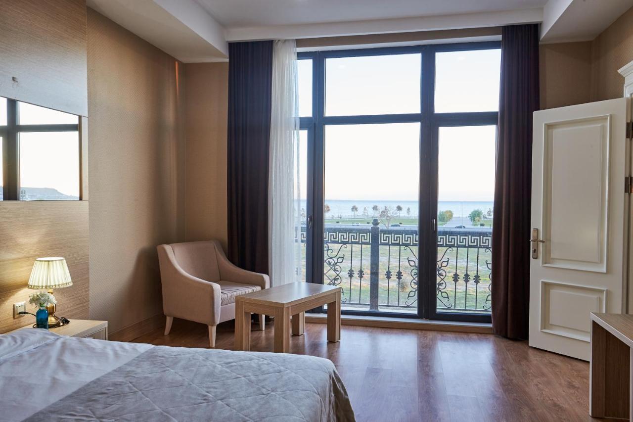 Nobel Hotel Баку Екстериор снимка